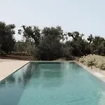 Casaluce, Design With Pool In Vila