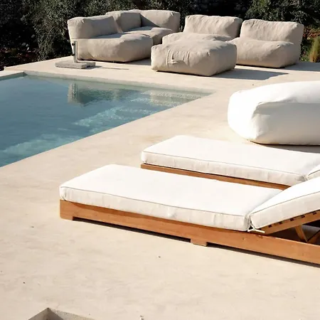 Casaluce, Design With Pool In Villa