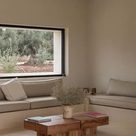 Casaluce, Design With Pool In Ostuni