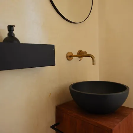 Casaluce, Design With Pool In Ostuni