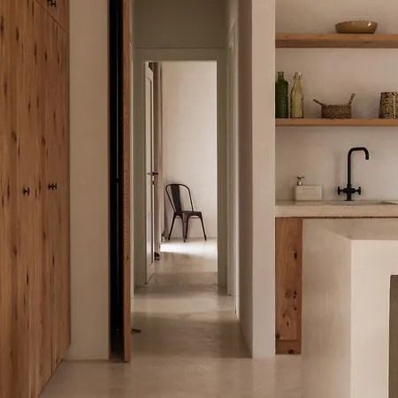 Casaluce, Design With Pool In