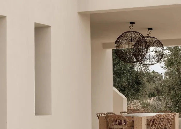 Casaluce, Design With Pool In Villa Ostuni